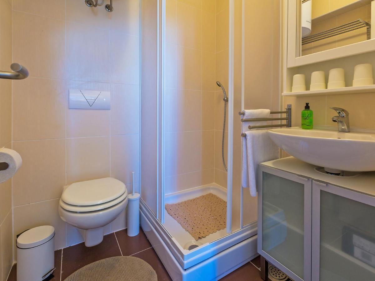 Apartment Cvit 1 By Interhome Klenovica Esterno foto